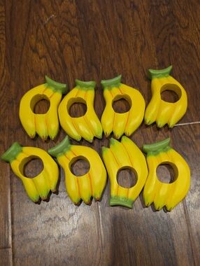 3 Sets Of Fruit Shaped Napkin Rings
